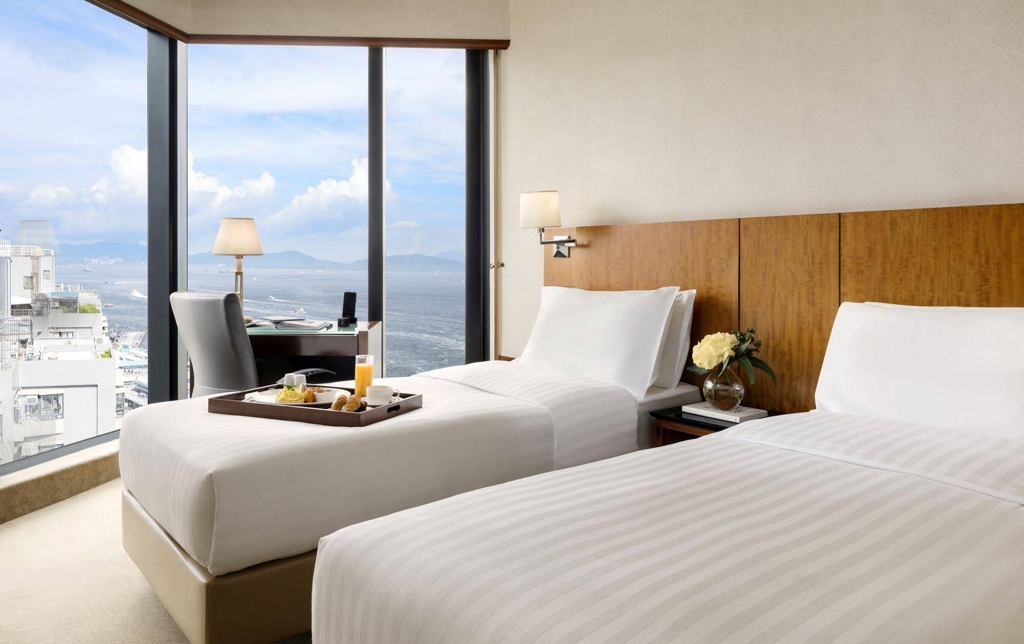 Island Pacific Hotel Hong Kong Dış mekan fotoğraf